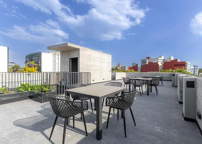 Capitalia Michoacan Condesa W Balcony Views *